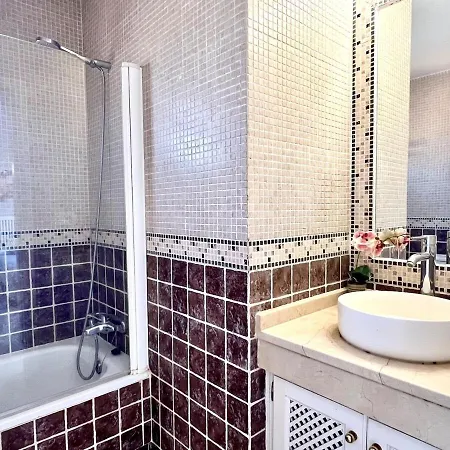 La Brisa Townhouse Golden Mile Dom wakacyjny *