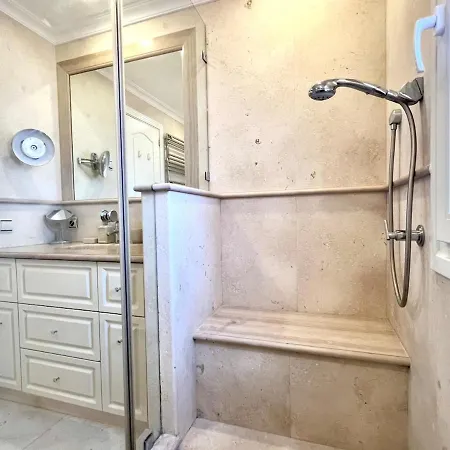 La Brisa Townhouse Golden Mile