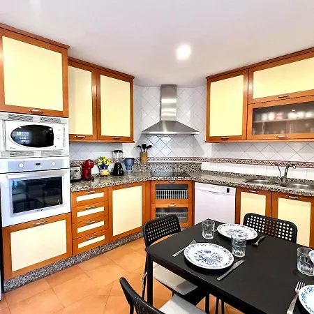 Dom wakacyjny La Brisa Townhouse Golden Mile Marbella
